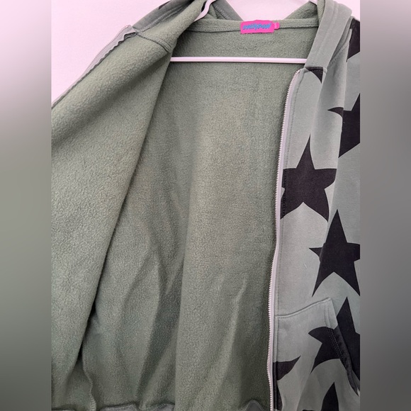 EDIKTED Star at Me Oversize Hoodie - Picture 5 of 8